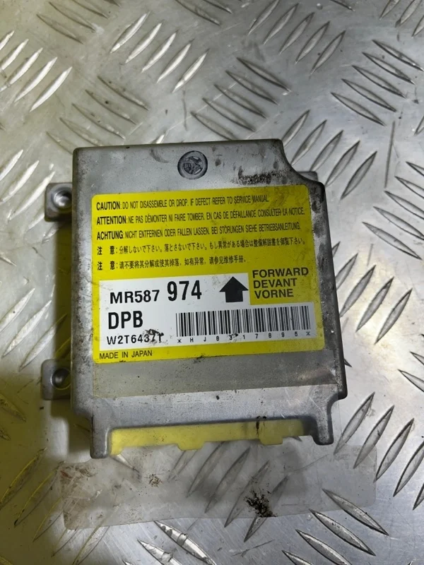 Блок airbag Mitsubishi L200 (2006-2015) 2008 Пикап