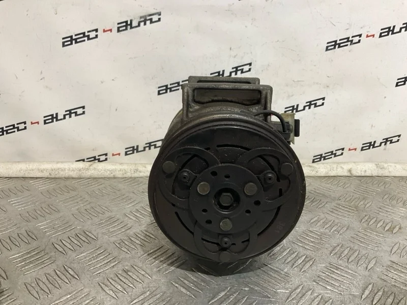 Компрессор кондиционера Volvo S60 8684287 1 2.4