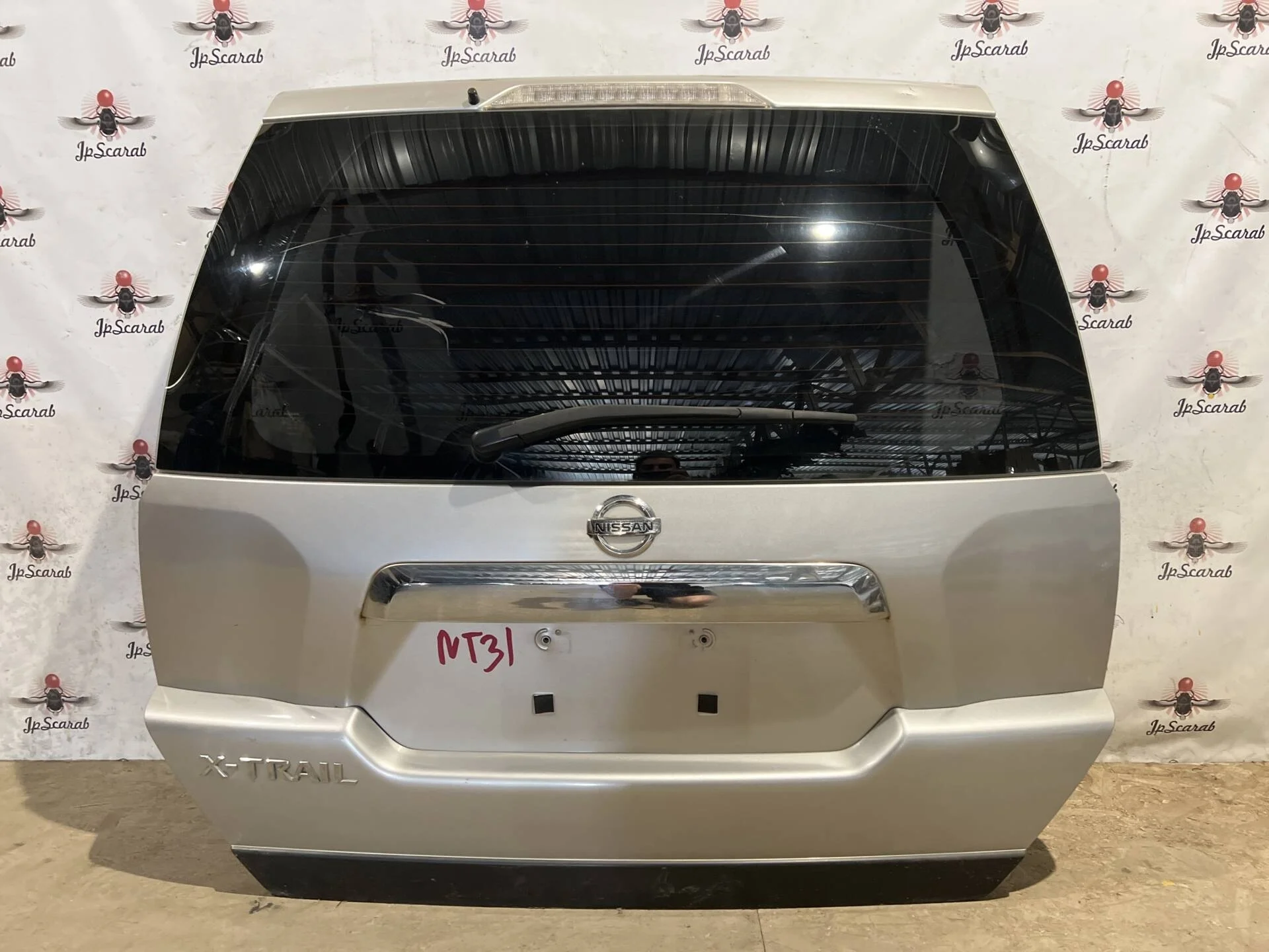 Крышка багажника Nissan X-Trail T31