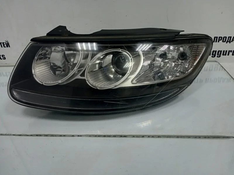 Фара ксеноновая Hyundai Santa Fe 2009-2012 CM Рестайлинг