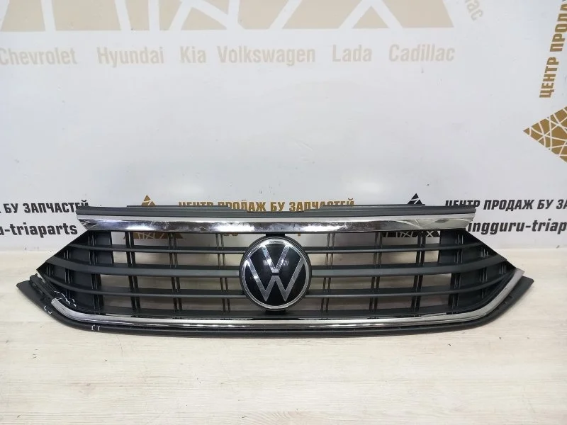 Решетка радиатора Volkswagen Polo 2020-2022 6 CK4