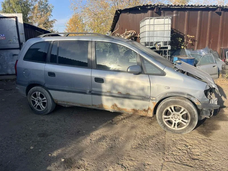 Продажа Opel Zafira 1.8 (115Hp) (X18XEL) FWD MT по запчастям