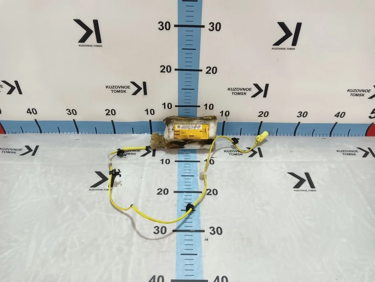 Подушка безопасности в сиденье Toyota Land Cruiser Prado 2021 J150