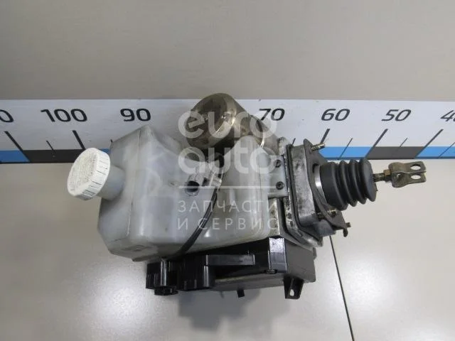 Блок ABS (насос) Mitsubishi Pajero Montero III V6 V7  MR569728