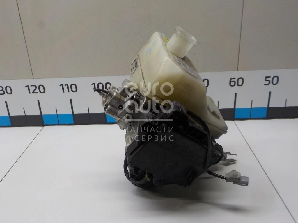 Блок ABS (насос) Mitsubishi Pajero Montero IV V8 V9  MR569728