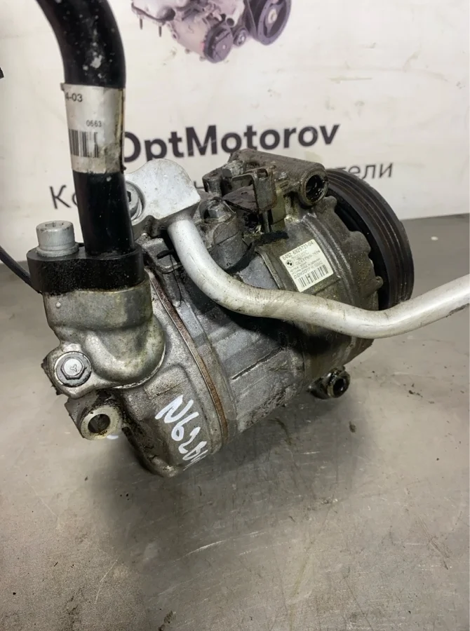 Компрессор кондиционера Bmw 750 2006 64526925721 E65 4.8I