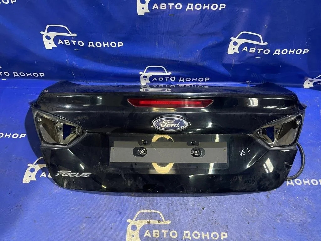 крышка багажника FORD FOCUS CB8 IQDB