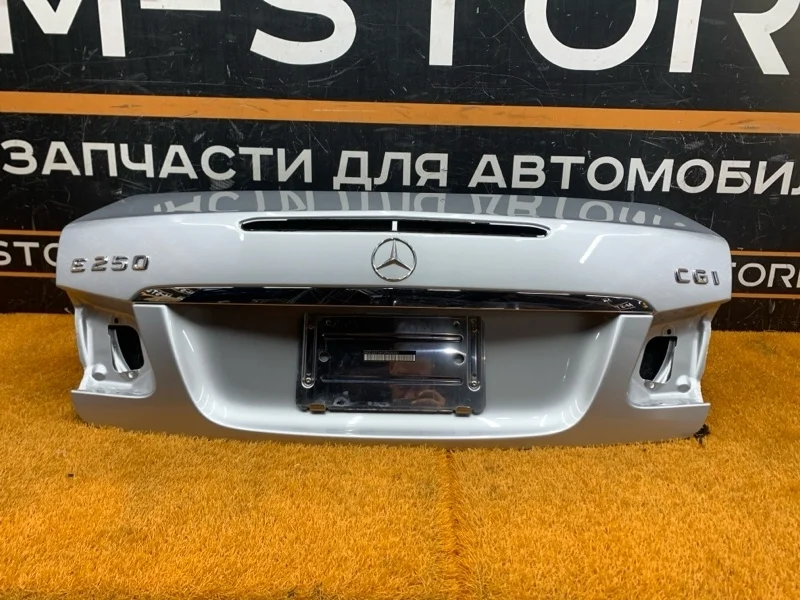 Крышка багажника Mercedes-Benz -class 2009 C207