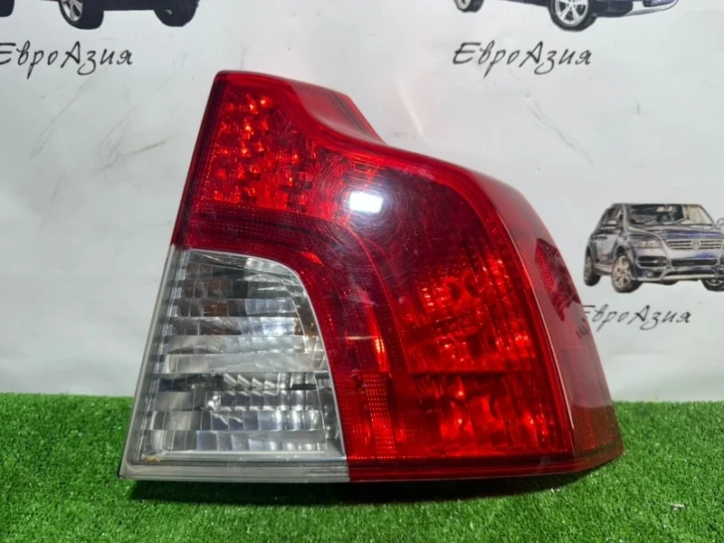 Фонарь Volvo S40 2008 31214608 РЕСТ, правый