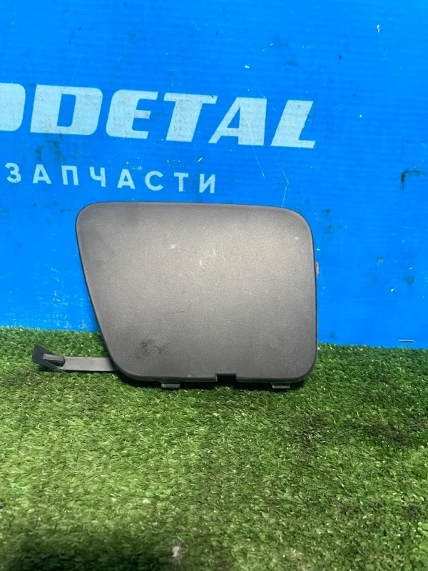 Заглушка бампера задняя Renault Logan 2004-2008