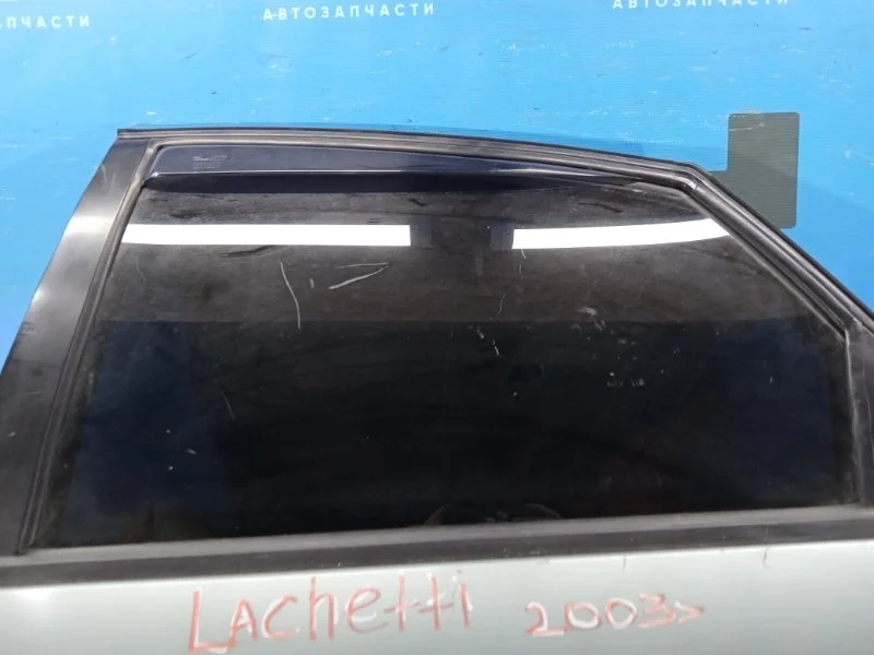 Стекло двери заднее левое Chevrolet Lacetti F16D3