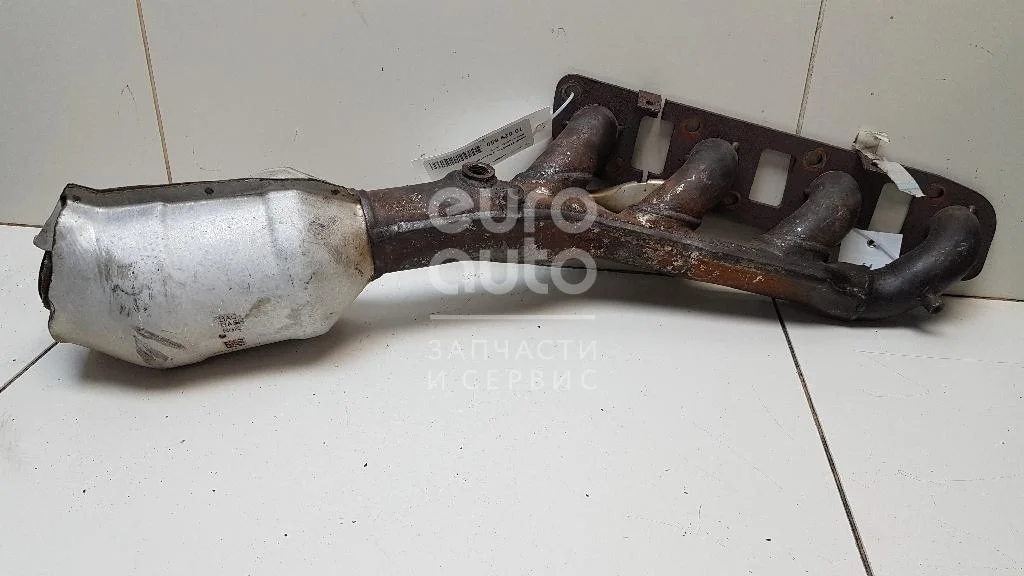 Коллектор выпускной Infiniti QX56 QX80 Z62  14002-1LA0D