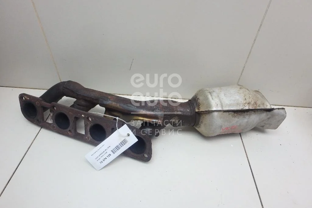 Коллектор выпускной Infiniti QX56 QX80 Z62  14002-1LA0C