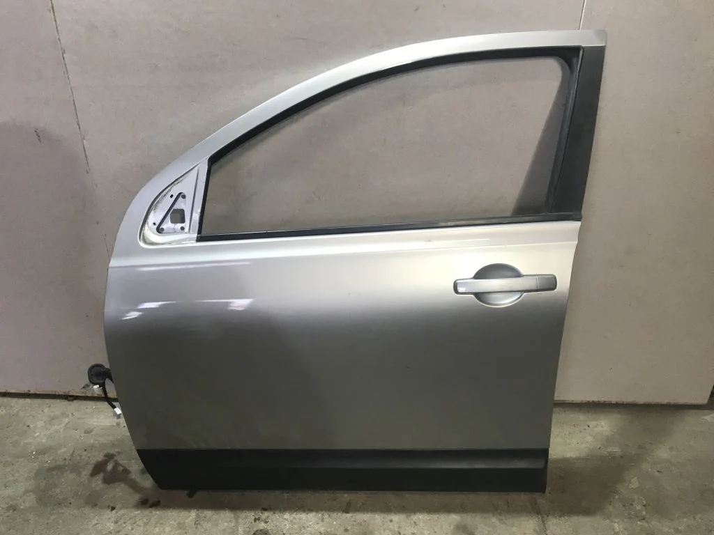 H0101JD0MD Дверь водительская Nissan Qashqai 10