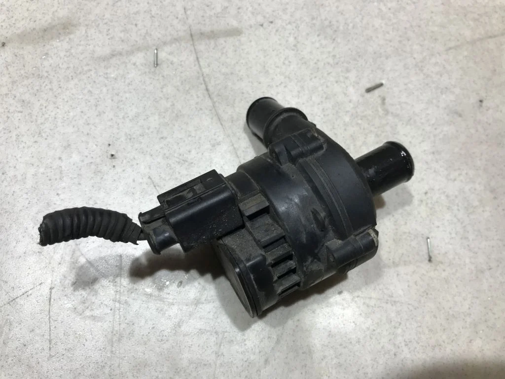 0392023015 Помпа электрическая Nissan Qashqai J10