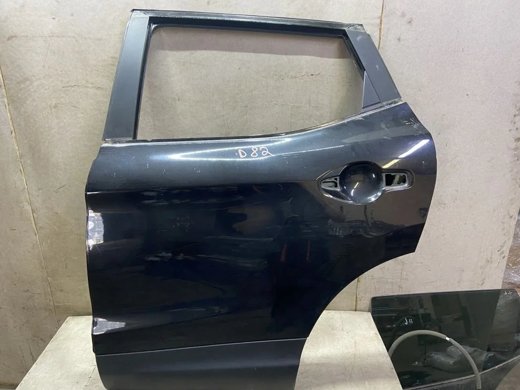 H21014EAMA Дверь задняя левая Nissan Qashqai J11