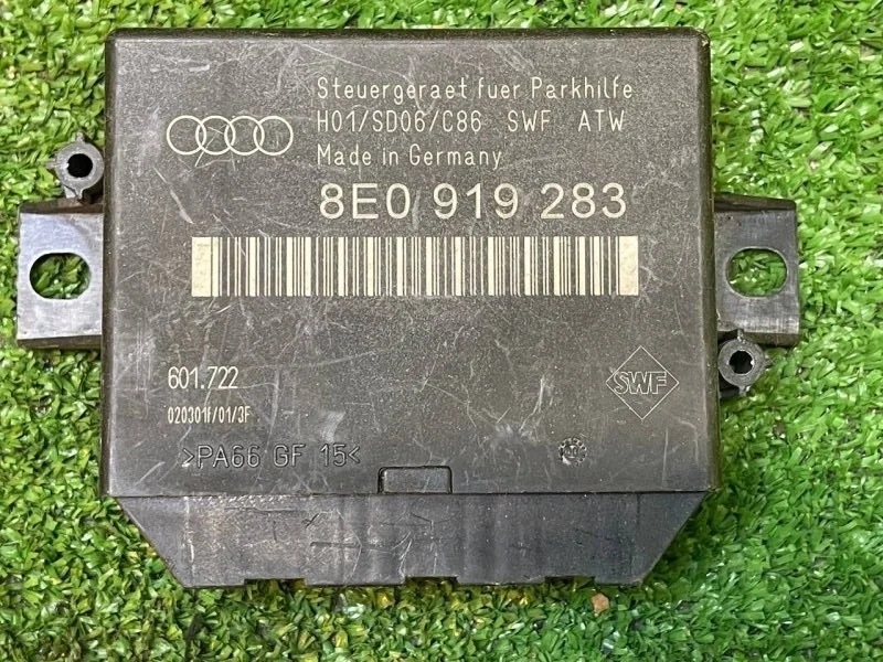 Блок управления парктроником Audi A6 4B2 2004