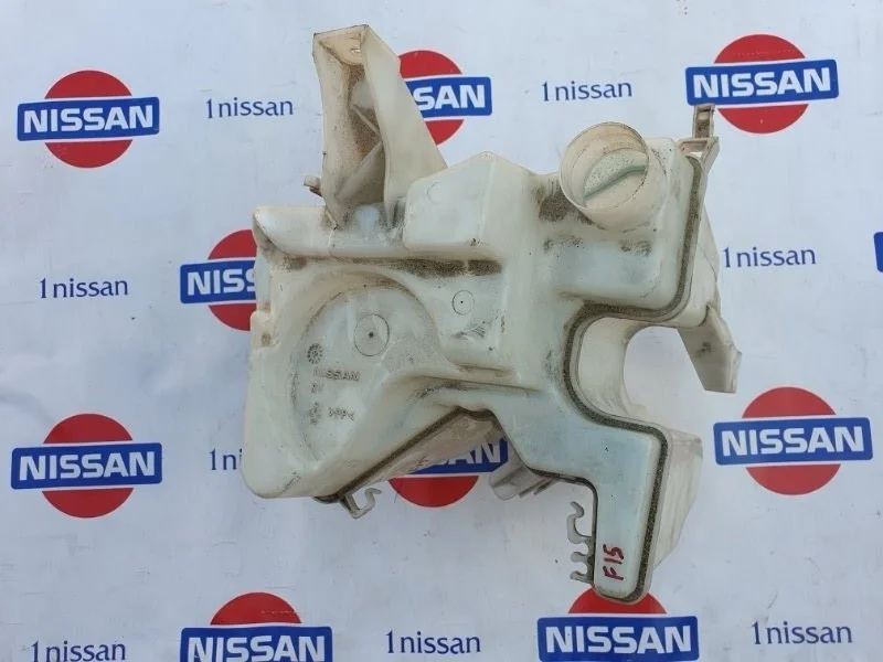 Бачок омывателя фар Nissan 289101KA0B, передний