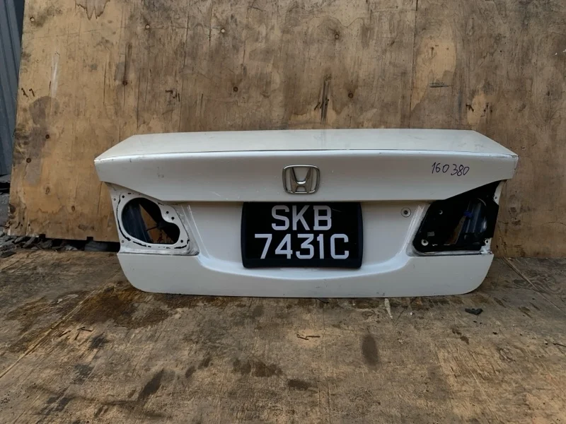 Крышка багажника Honda Civic 8 2006-2008 FD1 4D