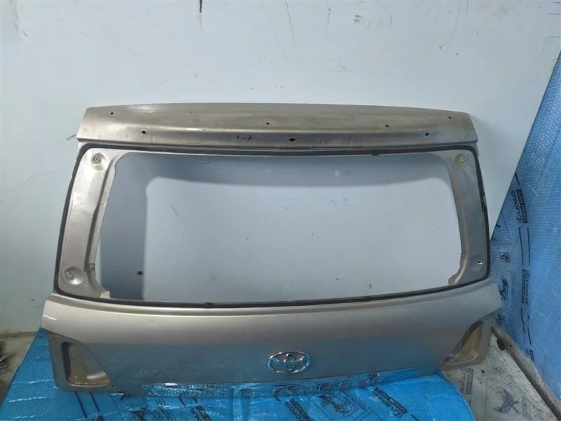 Дверь багажника верхняя Toyota Land Cruiser 200 2009 6700560D51 4.5