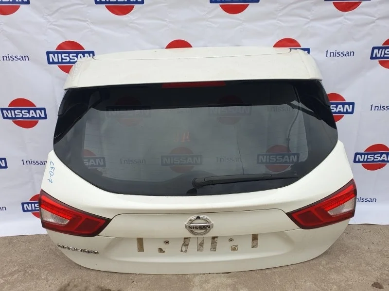 Крышка багажника Nissan Qashqai 2015 K0100BM9MA J11 R9M, передняя