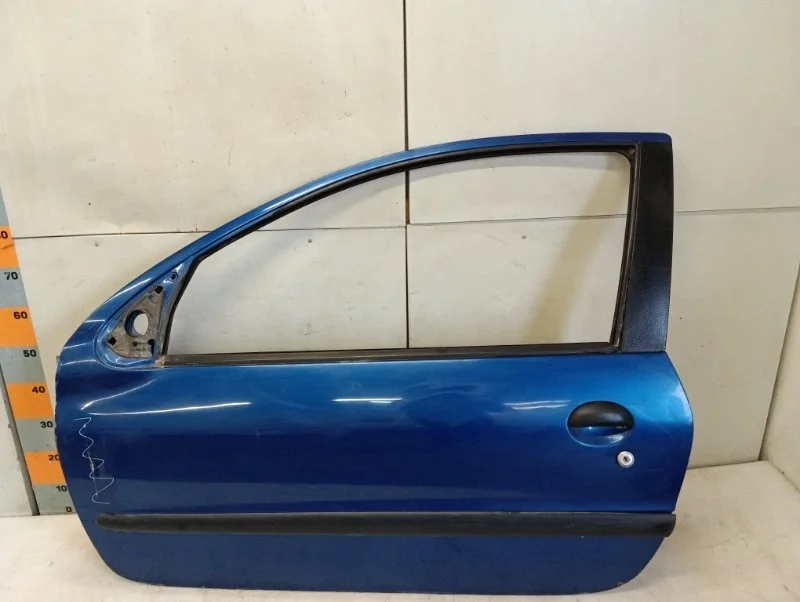 Дверь передняя левая Peugeot 206 1999 2A/C