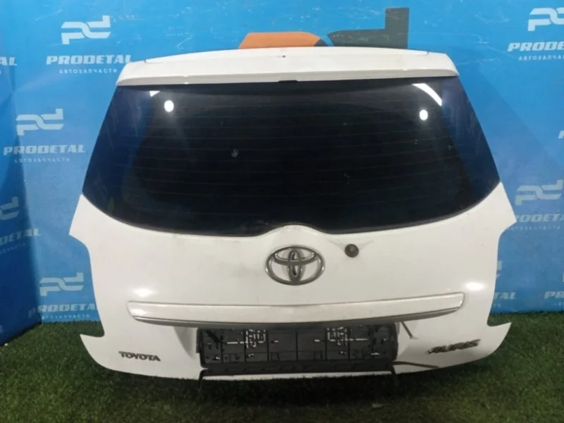 Дверь багажника Toyota Auris E15 2006-2012