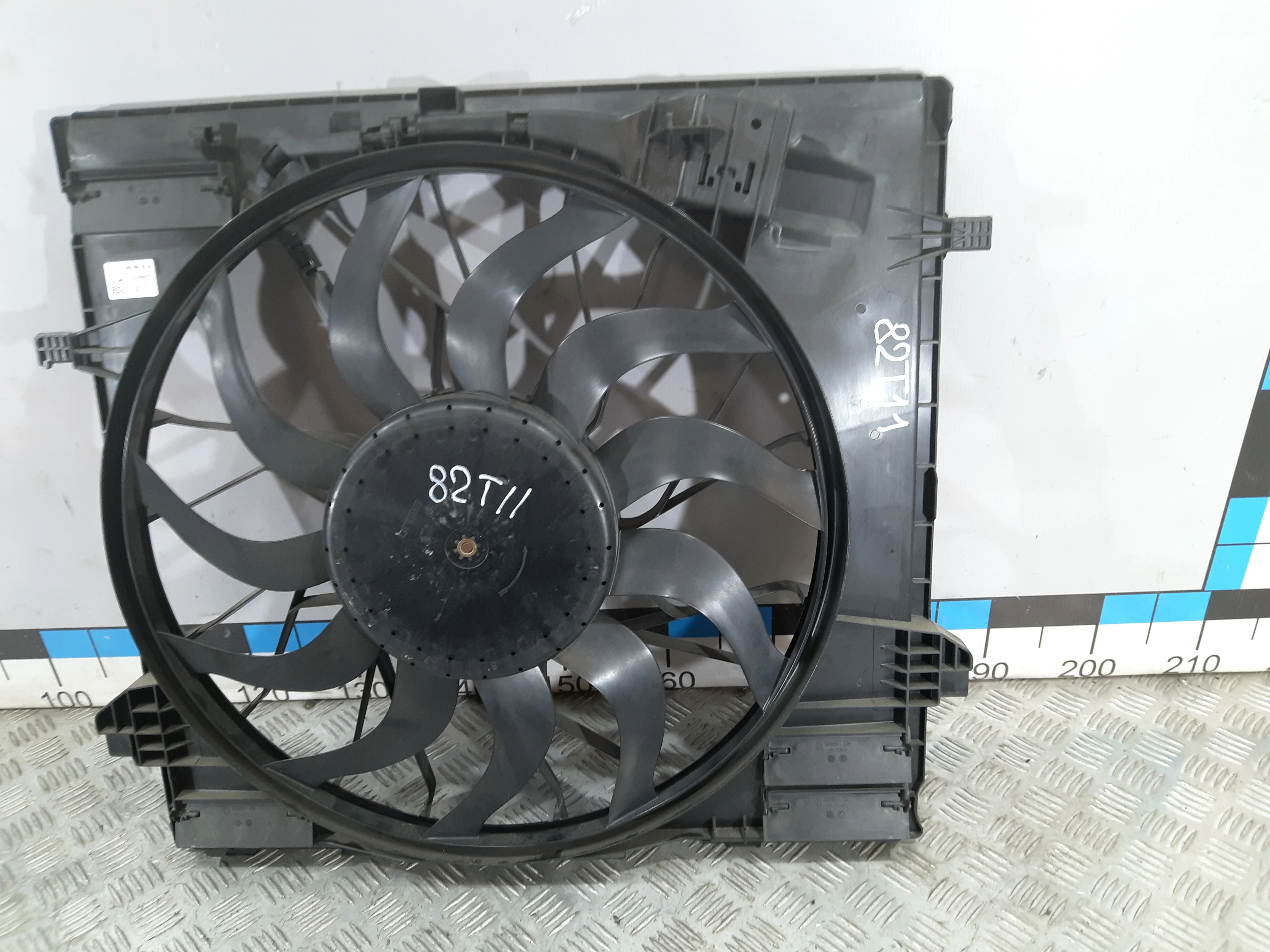 [Б/У] Вентилятор радиатора 800W MB X166 GL/GLS, MB GLE [Код: 00339820 ]