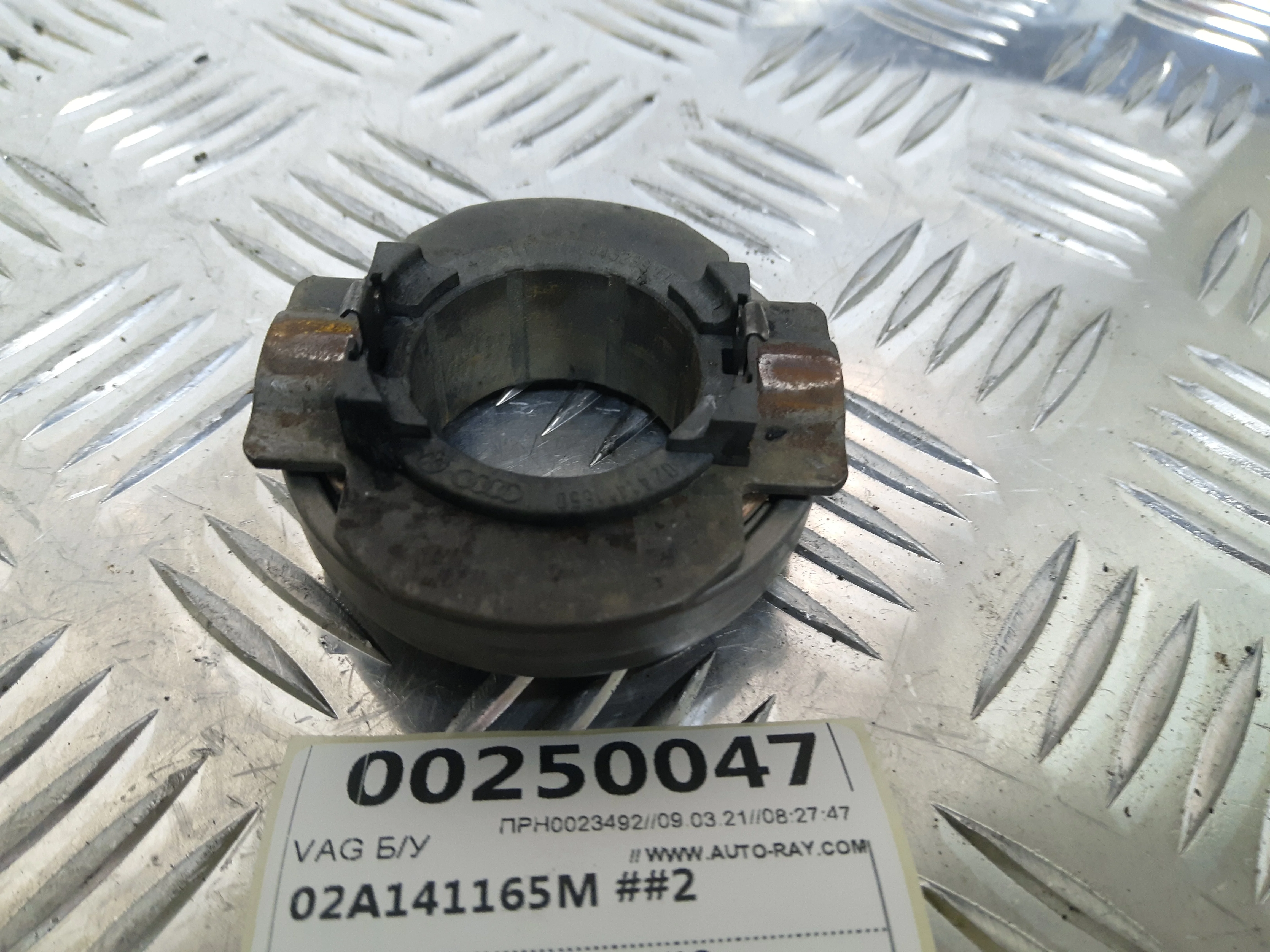 [Б/У] Выжимной подшипник Audi Skoda Seat Audi [Код: 00336538 ]