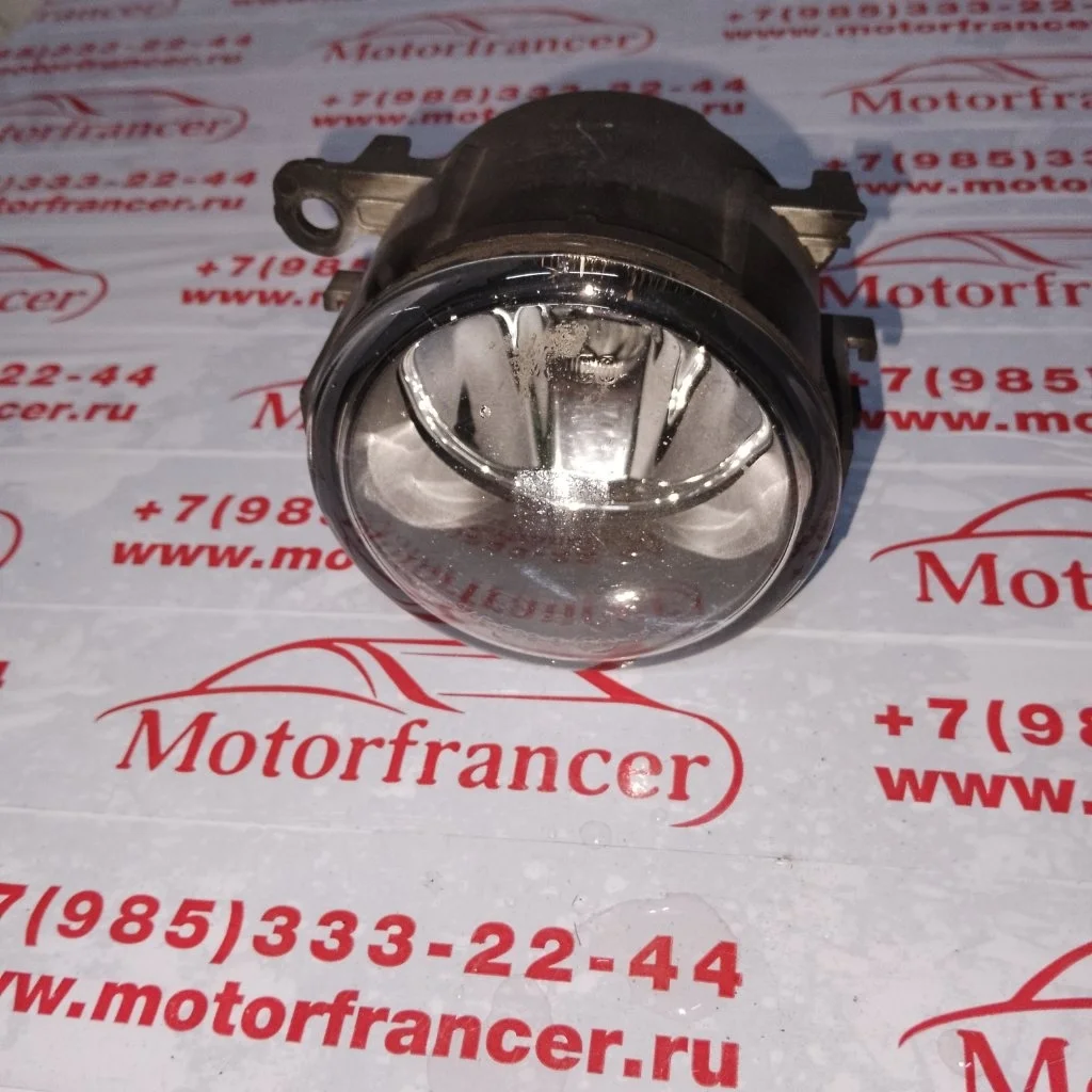 Фара противотуманная Renault Megane 8200074008 2, передняя