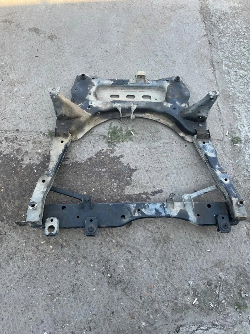 Подрамник Nissan Qashqai J11