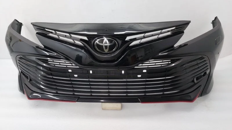 Бампер Toyota Camry 2021 70