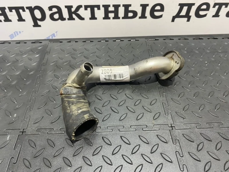 Патрубок системы охлаждения Bmw 11537516414 N52