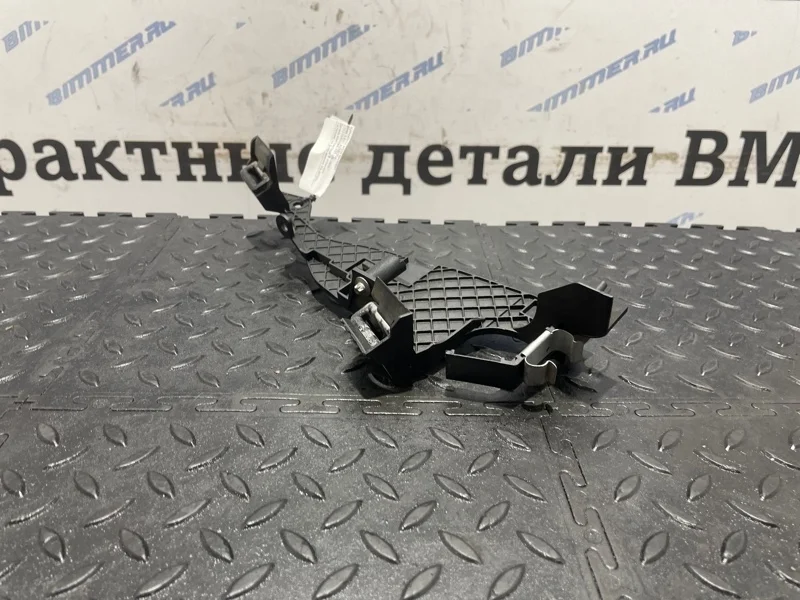 Кронштейн жгута проводки Bmw 5 12527640246 F07 N20B20A