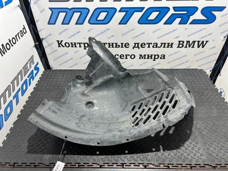 Подкрылок Bmw 51717213641 F25 N52B30A, левый