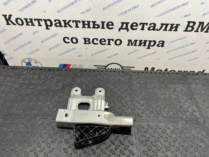 Кронштейн усилителя бампера Bmw 51117266194 F20 F22 F30, правый