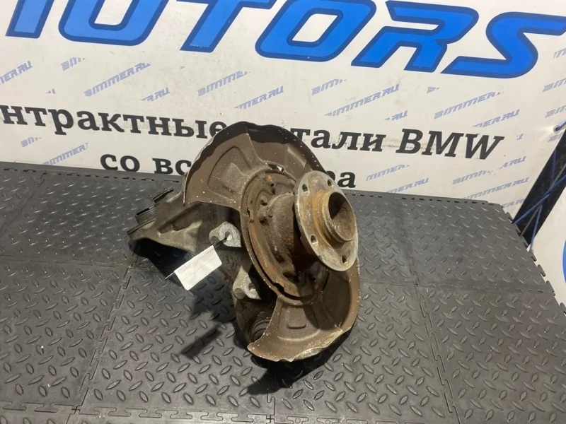 Кулак поворотный Bmw 33326879102 E71