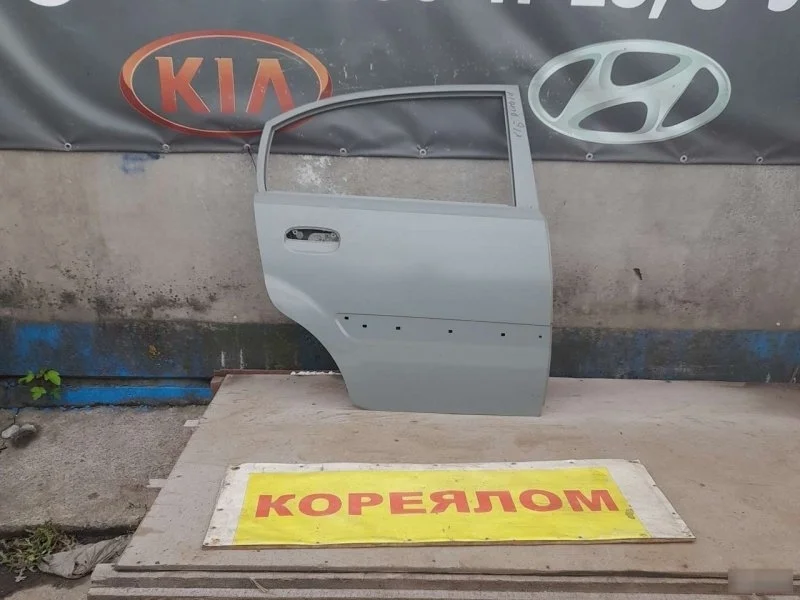 Дверь Kia Rio 2 2005-2009