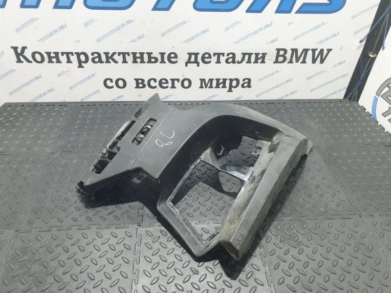 Кронштейн переднего бампера Bmw 550Ix 51117285963 F10 N63B44A, передний левый