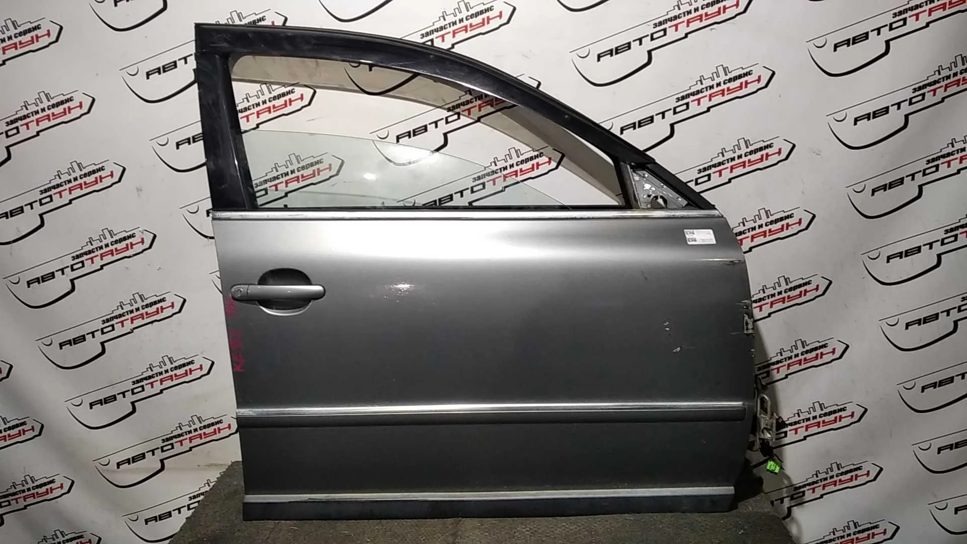 ДВЕРЬ VOLKSWAGEN PASSAT 3B2 3B3 3B5 3B6 B5 3B4831052BE ПЕРЕДНЯЯ ПРАВАЯ серый, LD7W KE353