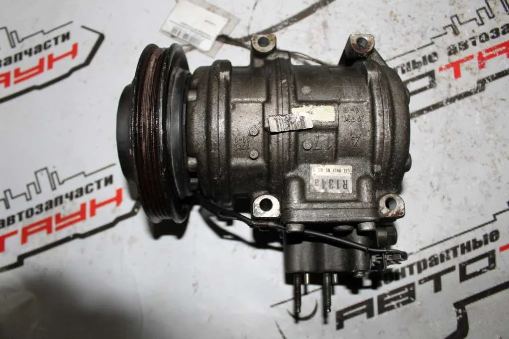 КОМПРЕССОР КОНДИЦИОНЕРА TOYOTA 1G-FE CHASER CRESTA MARK II GX90 8832022670