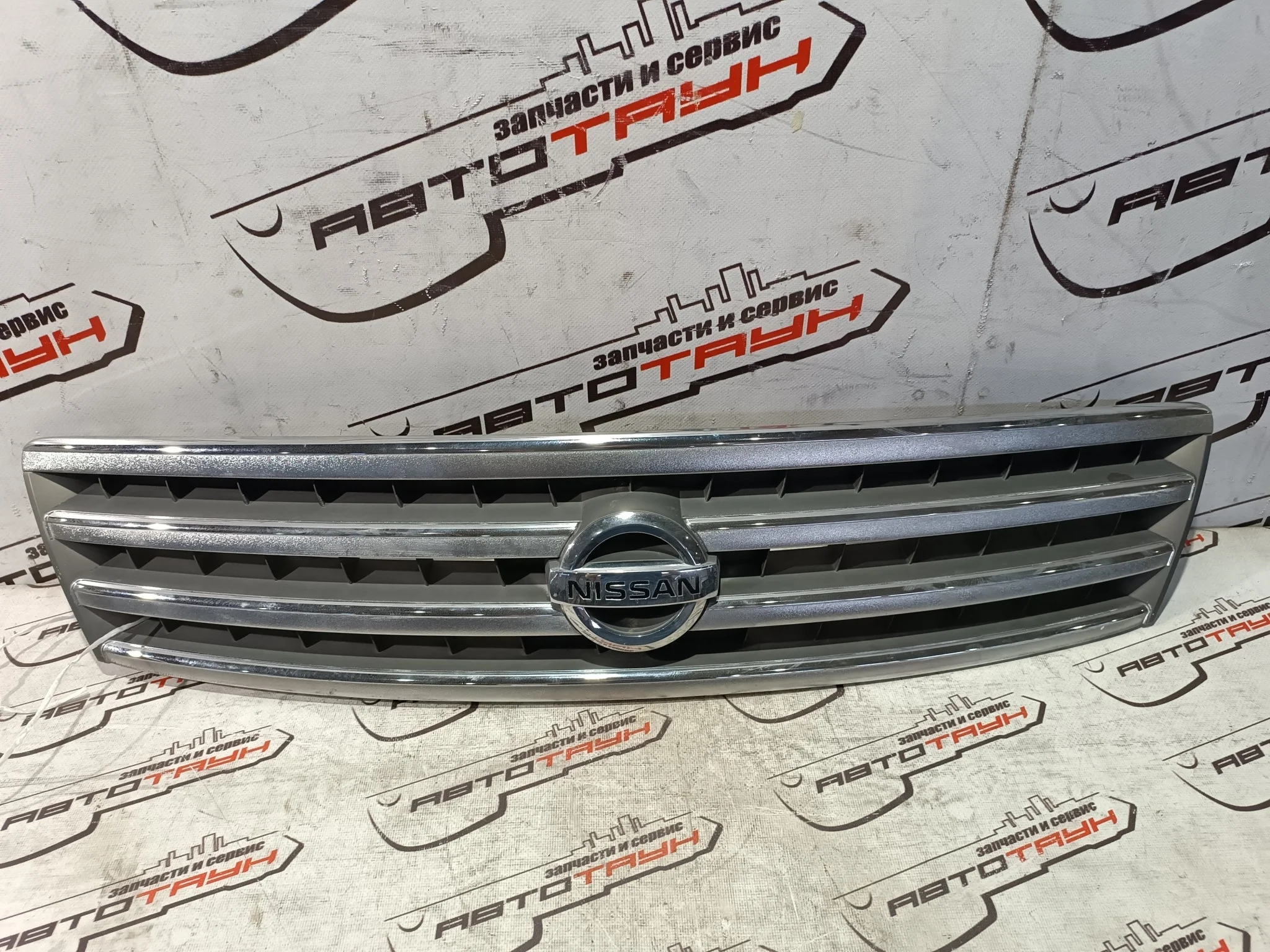 РЕШЕТКА РАДИАТОРА NISSAN TEANA J31 PJ31 TNJ31 1 МОДЕЛЬ 623109Y000 KA7706Z