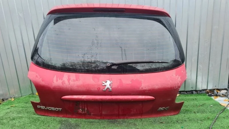 Крышка багажника Peugeot 206 2007 2B