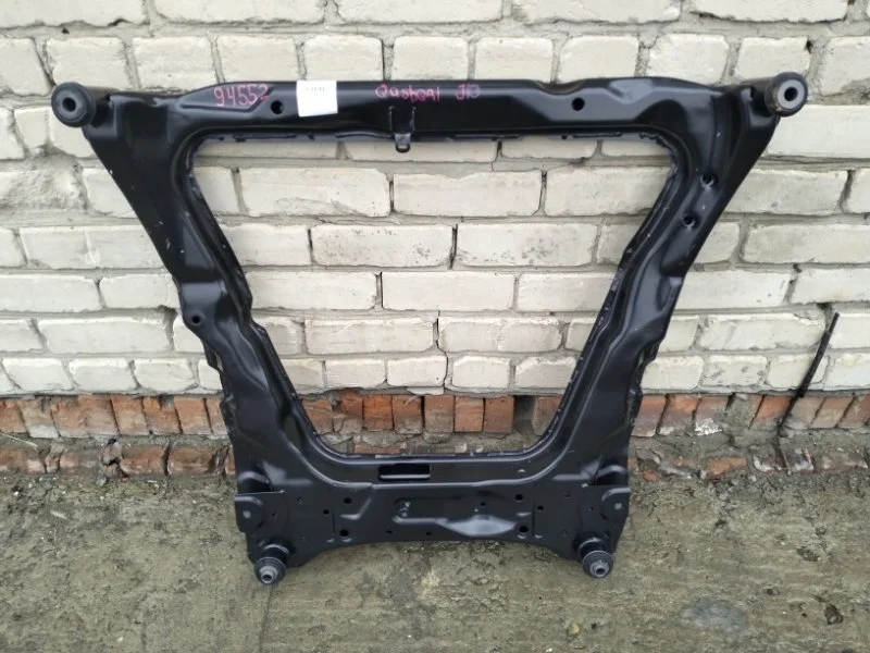 Балка подвески Nissan Qashqai J10