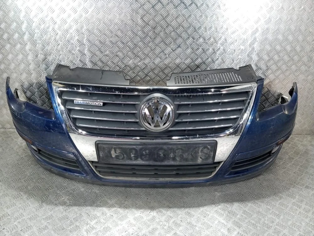 Бампер передний Volkswagen Passat B6 (05-10) 2008