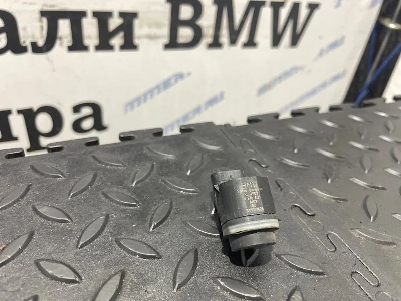 Датчик парковки Bmw 550Ix 66209270495 F10 N63B44A