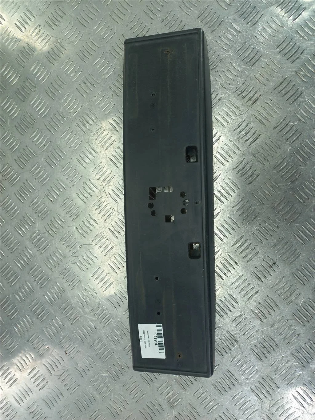 Накладка номера MAZDA 3 bk 2003-2009