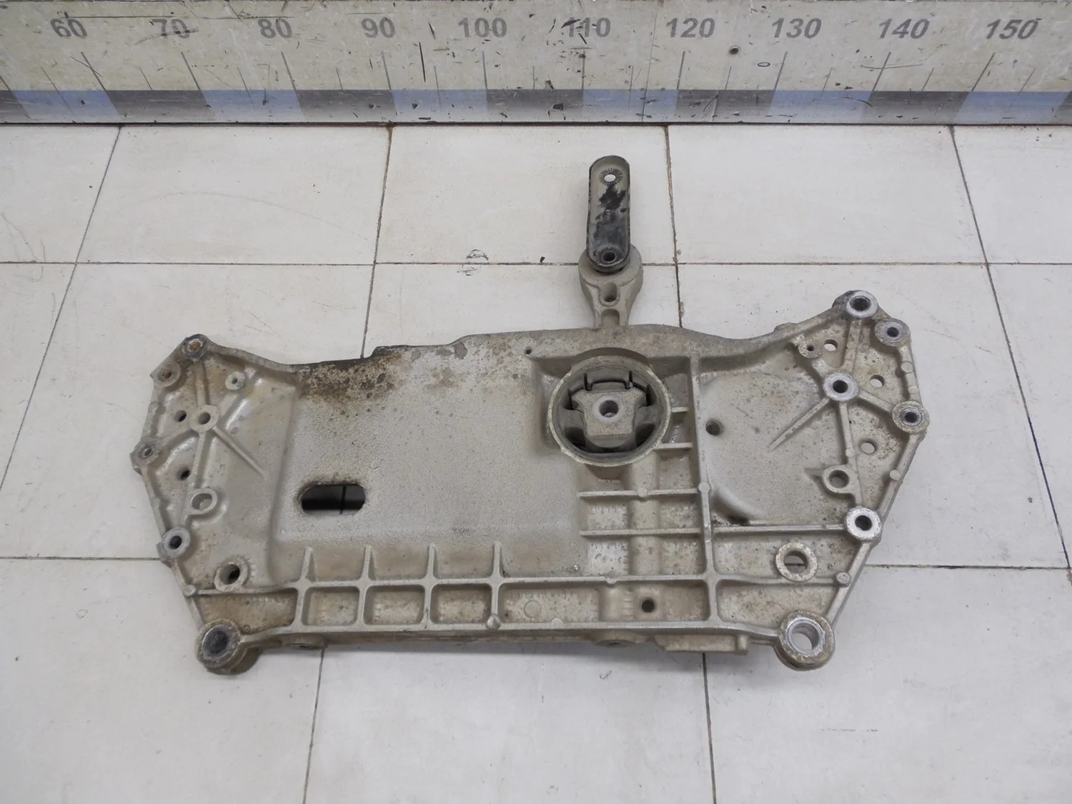 Балка подмоторная Octavia (A5 1Z-) 2004-2013