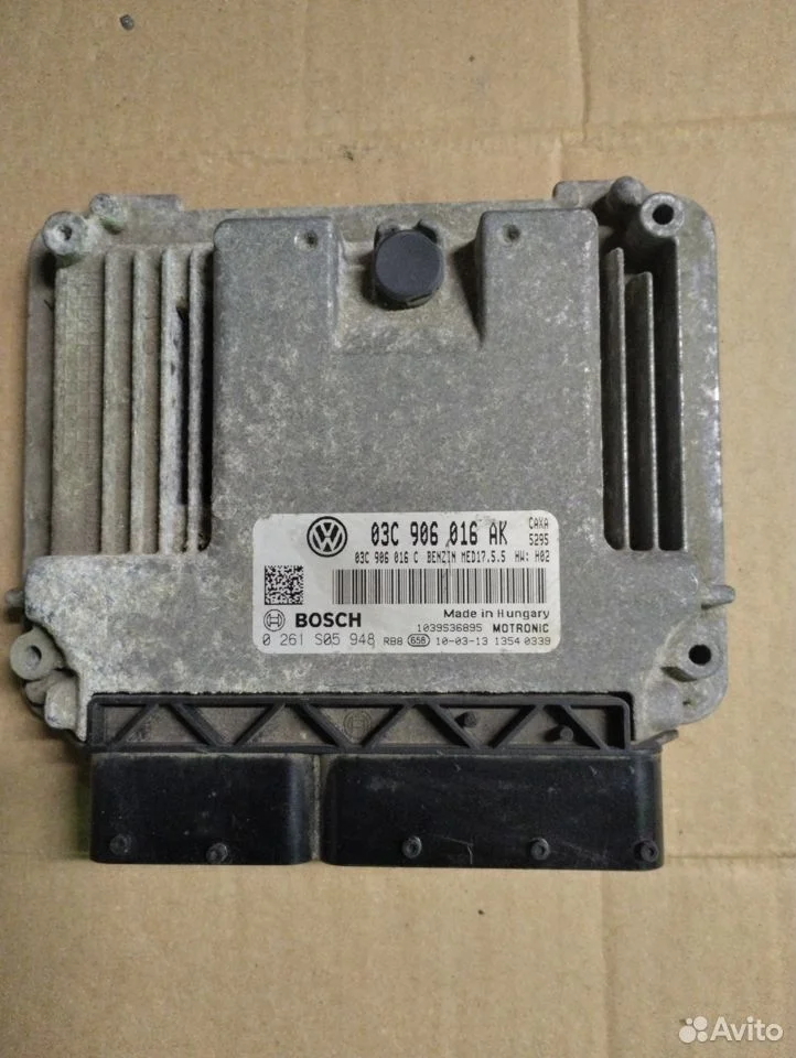 Блок управления двс vw skoda 03c906016ak