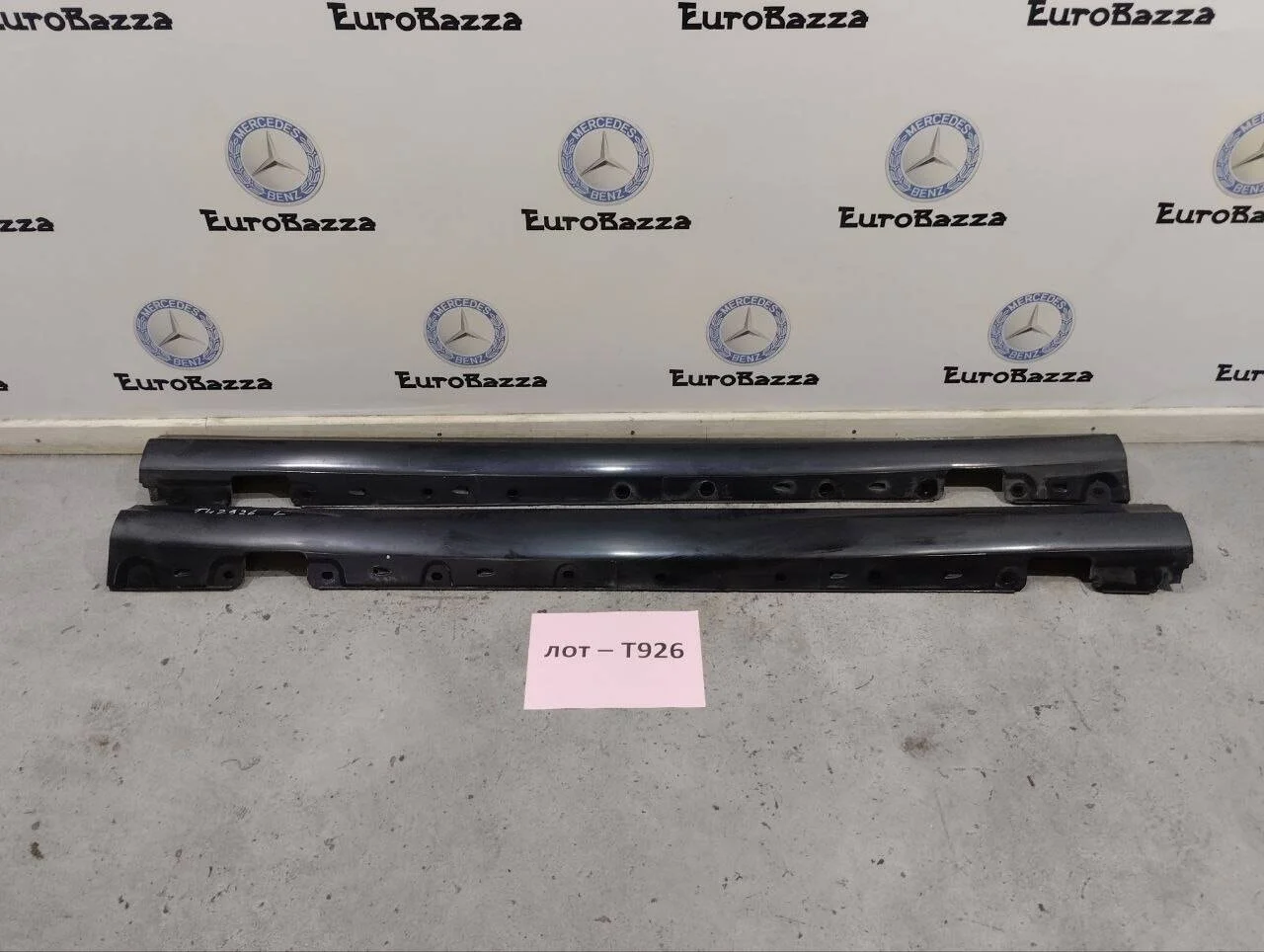 Накладка порога пластиковая Mercedes W203